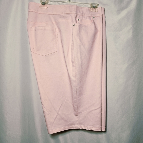 Kim Rogers Womens Pink Cotton Stretch Pull-on Bermuda Shorts 20W - Picture 2 of 7